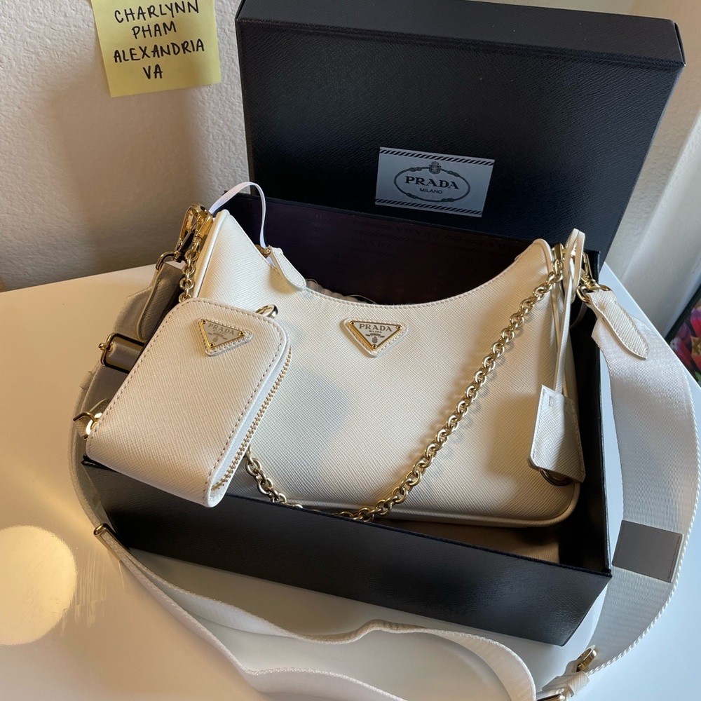 Prada Re-Edition 2005 Saffiano leather